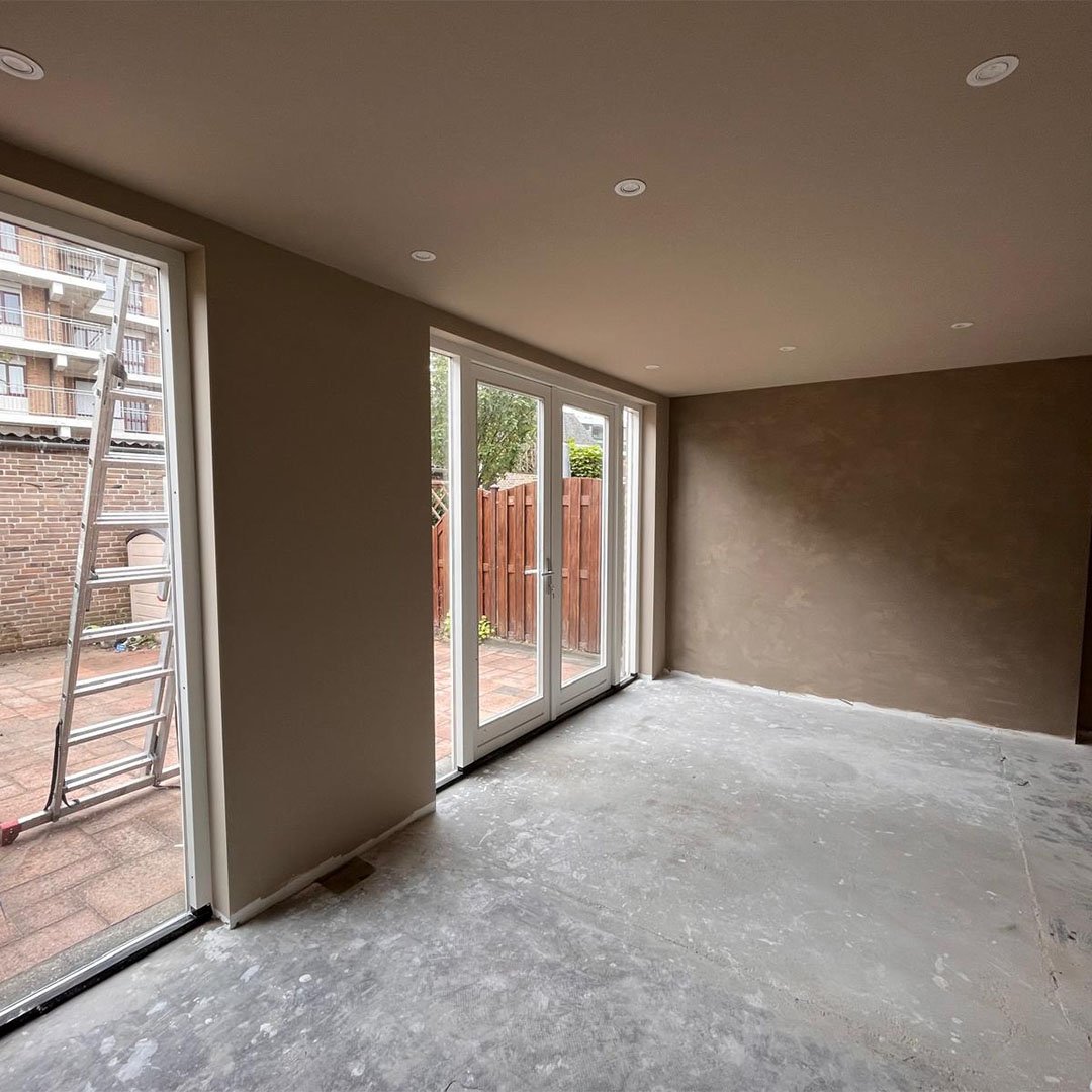 R. Meeuwenoord Timmerwerken_0002_IMG-20251202-WA0009